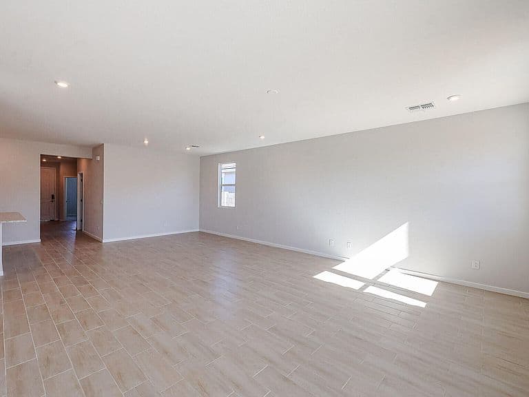 48053 W COWGIRL Road photo 3