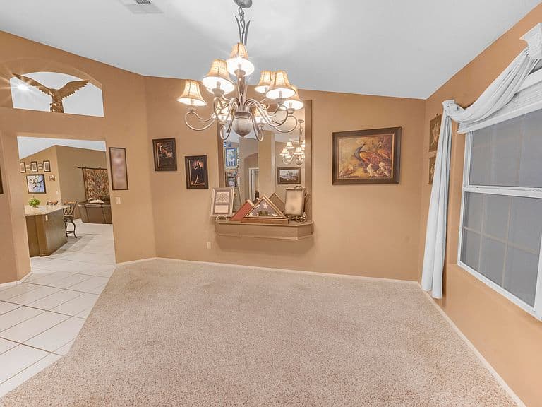 7228 W VOLTAIRE Avenue photo 2