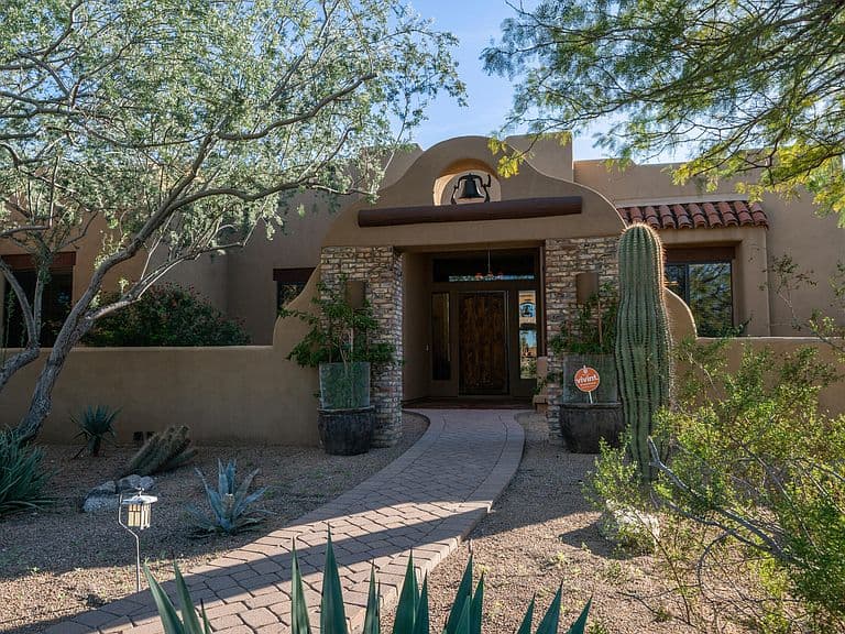 7841 E MCDOWELL Road E photo 1