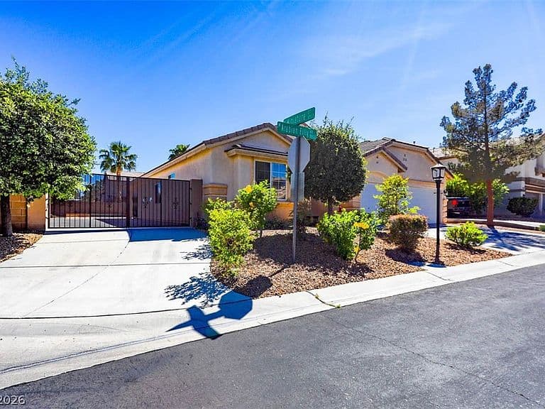 8813 Arabian Filly Ave photo 2
