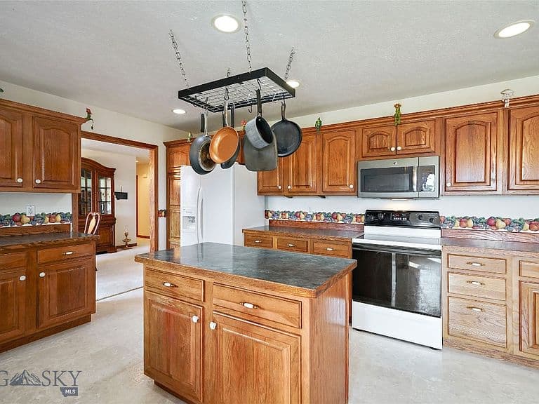 88 Kirsha Ln photo 3
