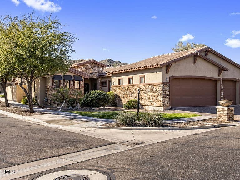 3215 E Constance Way photo 1