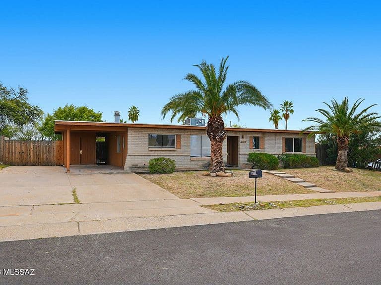 9552 E Irene St photo 3