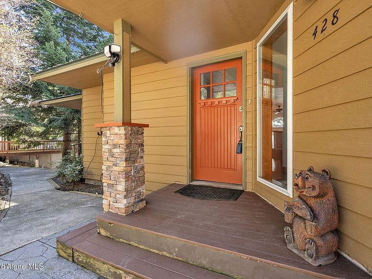 428 E Beachhouse Ln photo 3