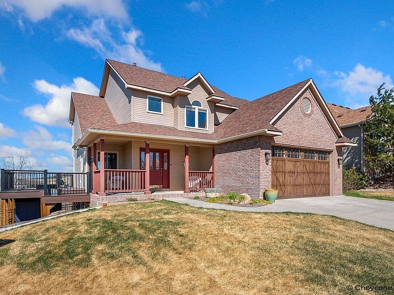 5808 Crestridge Dr photo 2