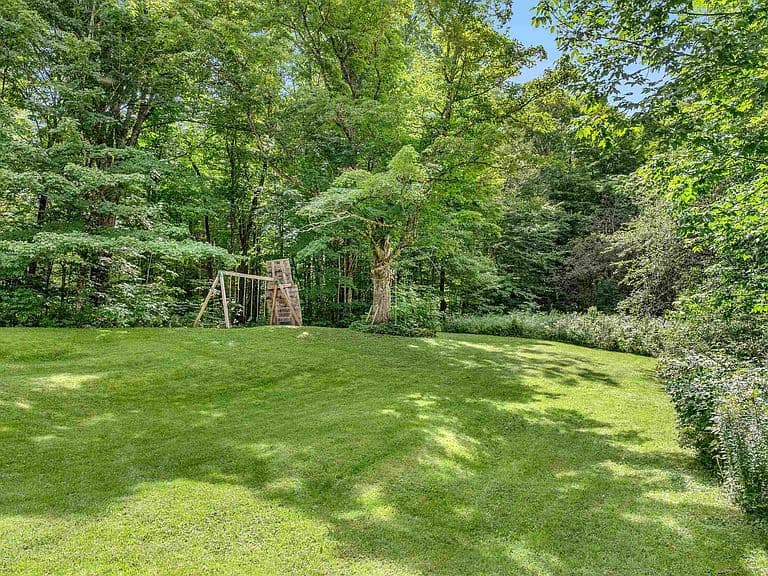 711 Scribner Road photo 5