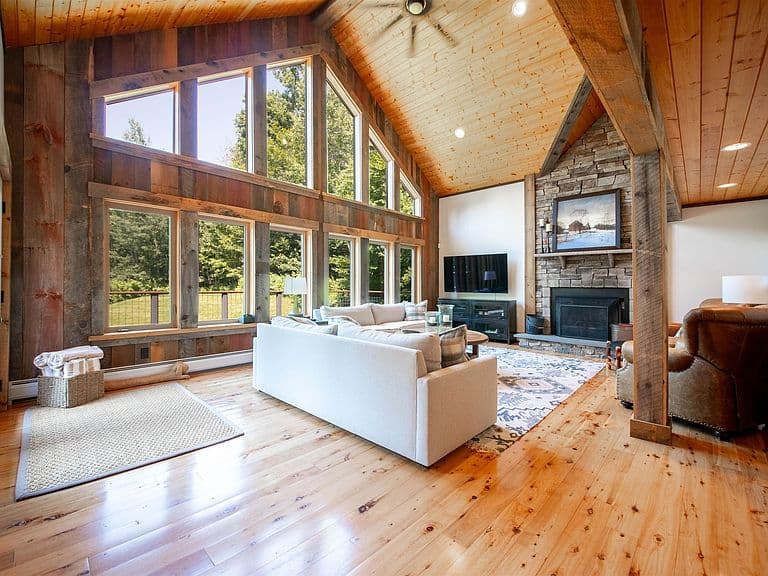529 Coldbrook Road photo 5