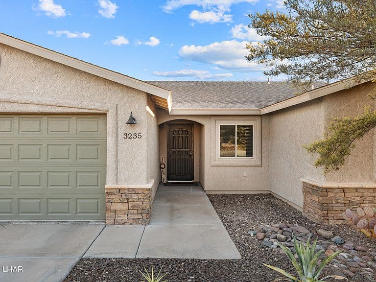 3235 Poppy Trail Pl photo 4