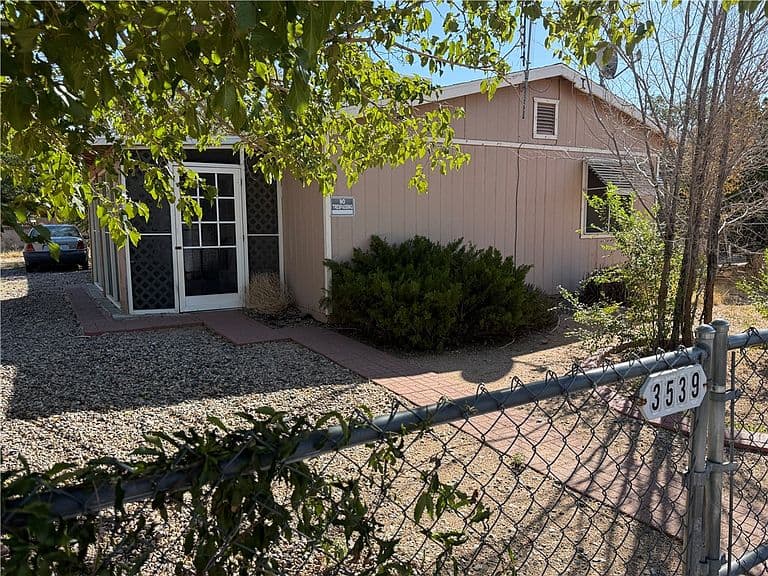 3539 E Warbler Lane photo 1