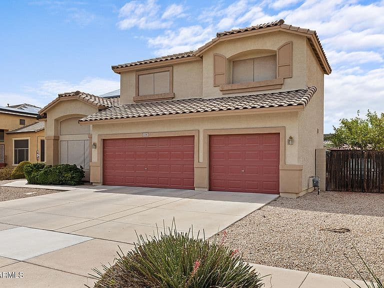 16385 W MCKINLEY Street photo 4