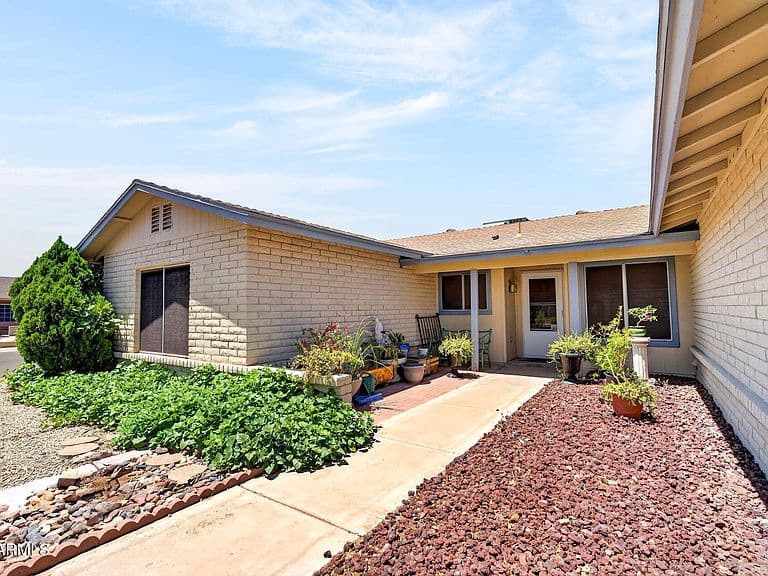 5834 W MESCAL Street photo 4