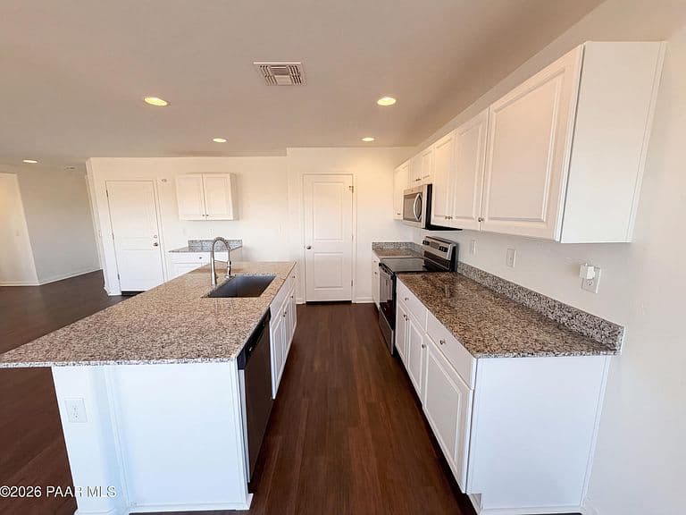 60 W Monte Cristo Dr photo 2