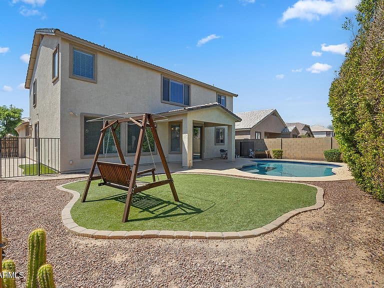 4050 W HAZEL Drive photo 5
