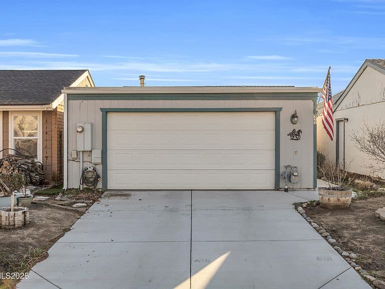 39 Granite Way photo 3