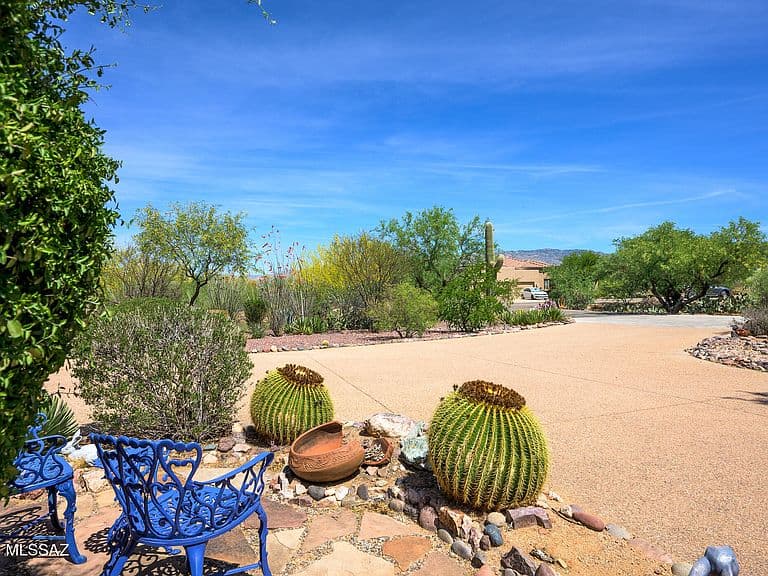 13832 E Calle Nobleza photo 4