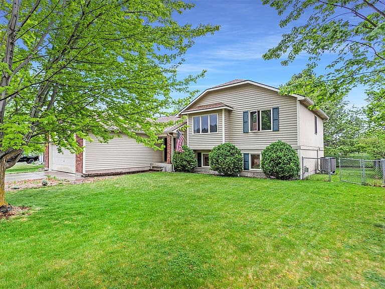 4271 Wild Fox Rd photo 2
