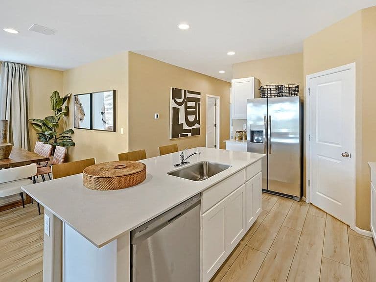 30252 W Palo Brea Way photo 3