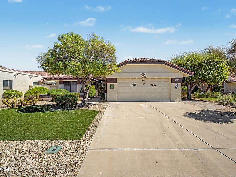 19831 N ALTA LOMA Drive photo 2