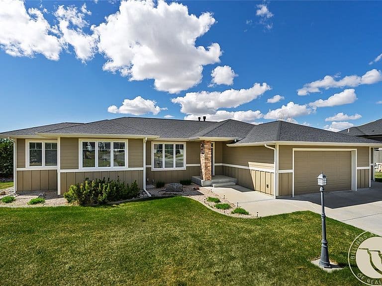 4118 Woodcreek Dr photo 2