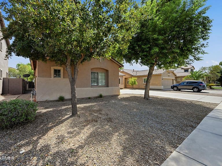 19839 E REINS Road photo 5
