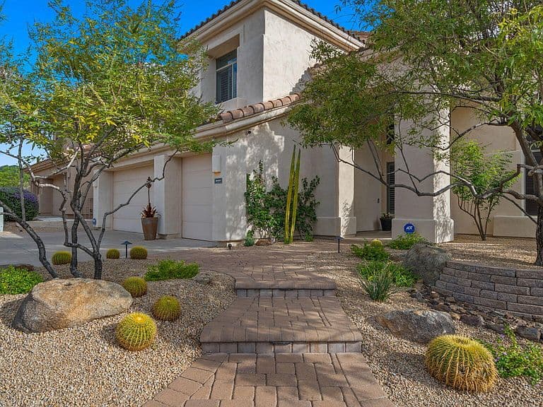 9031 E PARAISO Drive photo 1