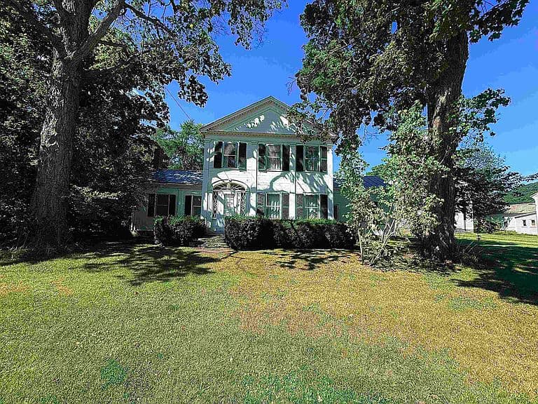 1441 East Main Street photo 2
