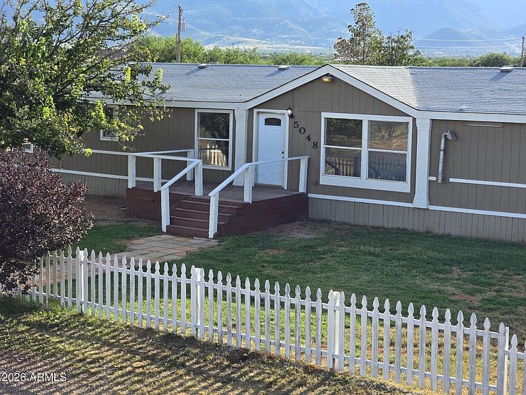5048 S KINO Road photo 1