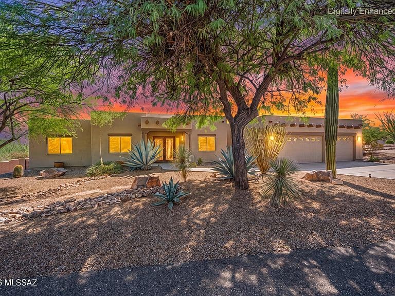9127 S Ocotillo Vista Pl photo 2