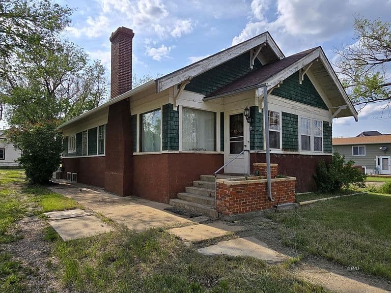 413 S 1st St W photo 1