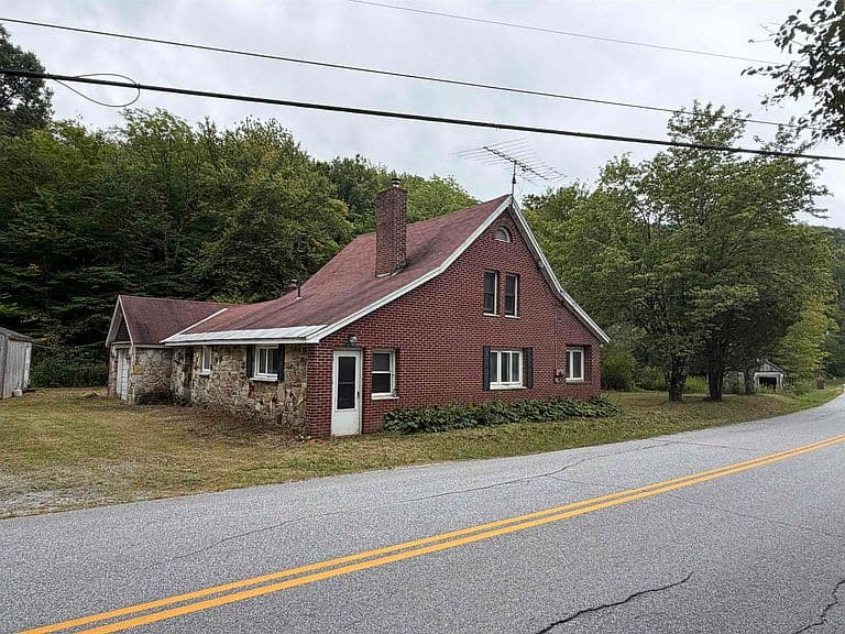 6718 Cold River Road photo 3