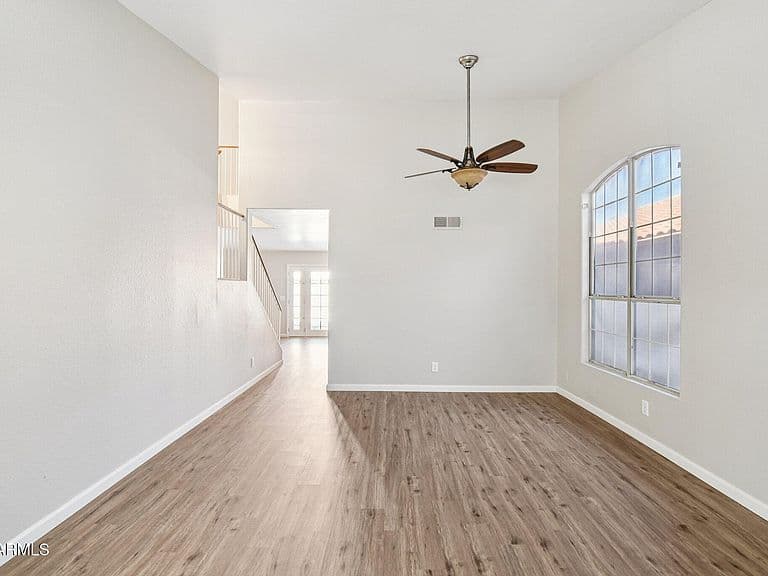 1240 E Sierra Madre Ave photo 5