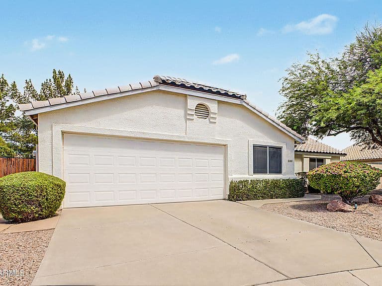 2268 E MARLENE Drive photo 2