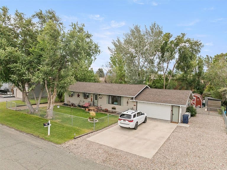 1361 Buffalo Rd photo 2