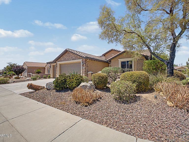 27002 W Runion Drive photo 2