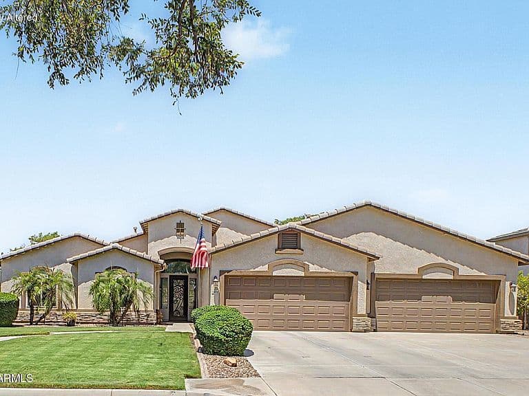 15250 W BECKER Lane photo 1