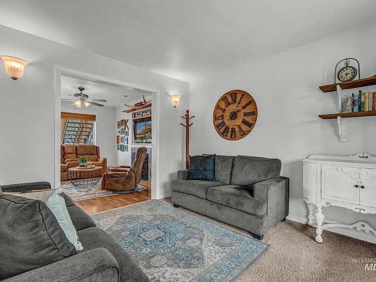 12 W Huyser Dr photo 5