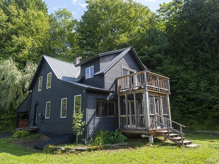 497 Elmore Road photo 1