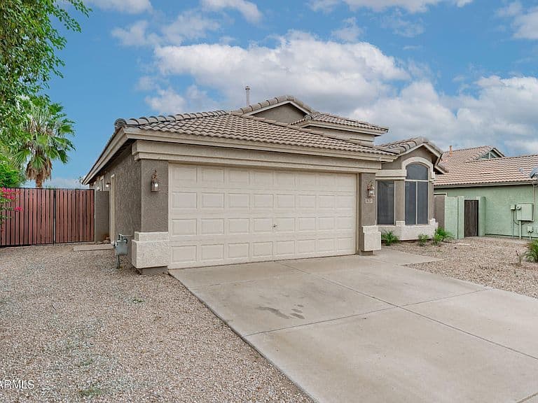 8631 E MILAGRO Avenue photo 5
