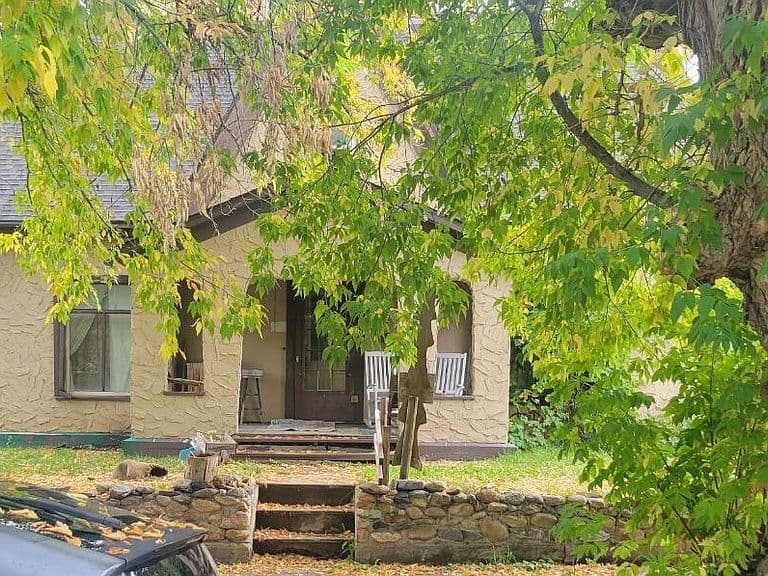 311 High St photo 1