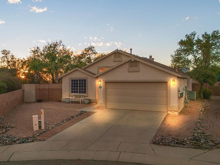 3718 W Sundial Pl photo 3