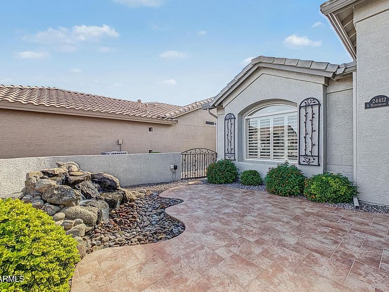 24412 S BERRYBROOK Drive photo 3