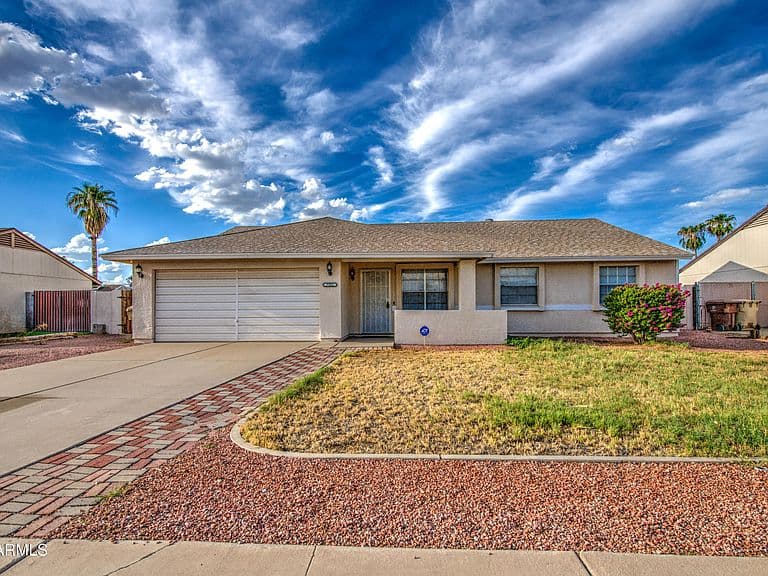 7202 W CHOLLA Street photo 1