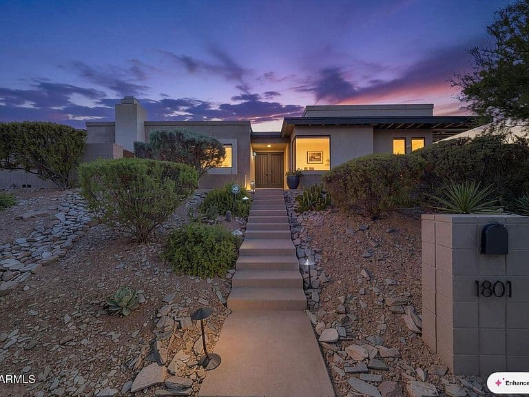 1801 E MANZANITA Drive photo 1