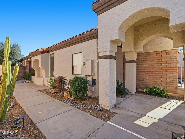 4927 S Gloria View Ct photo 3