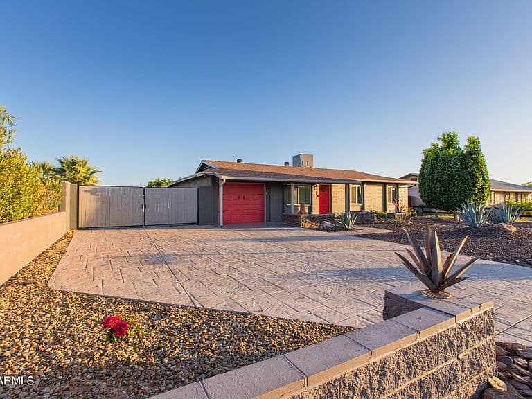9813 E ADOBE Road photo 3