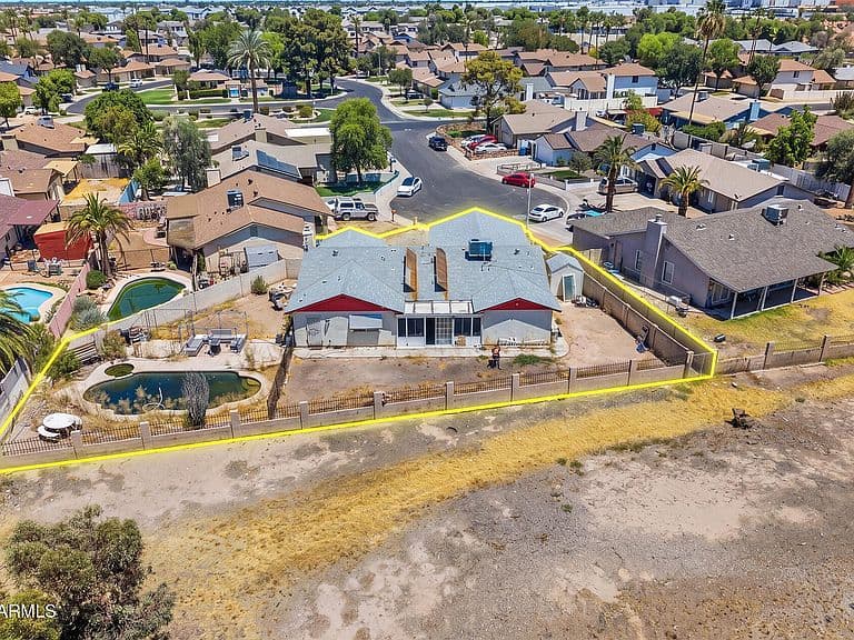 10122 W Turney Avenue photo 3