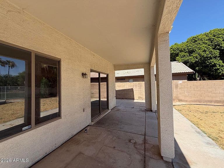 10807 W MONTE VISTA Road photo 5