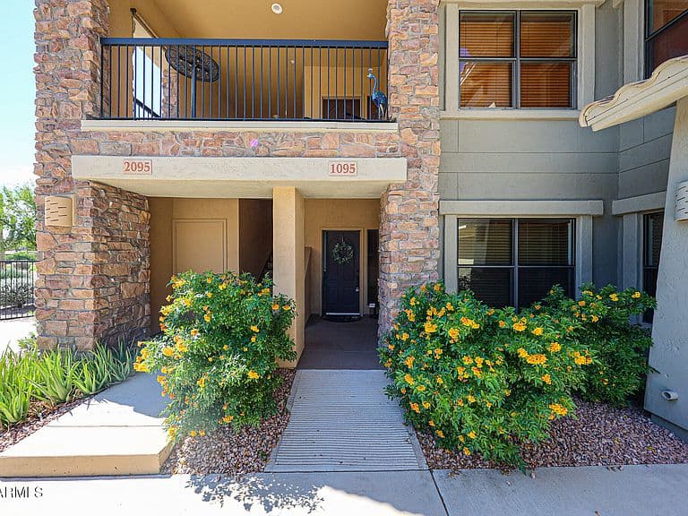 21320 N 56TH Street #1095 photo 2