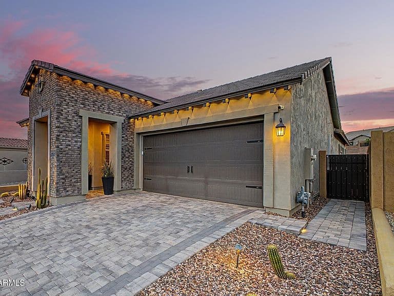 16414 S 8TH Way photo 5