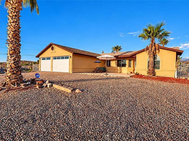 837 La Puerta Road photo 1